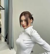 精选咨询页面